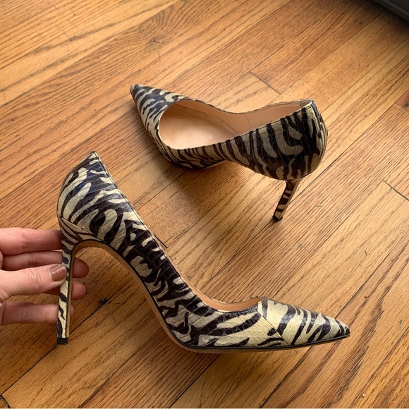 Manolo Blahnik Shoes - MANOLO BLAHNIK | zebra print pumps